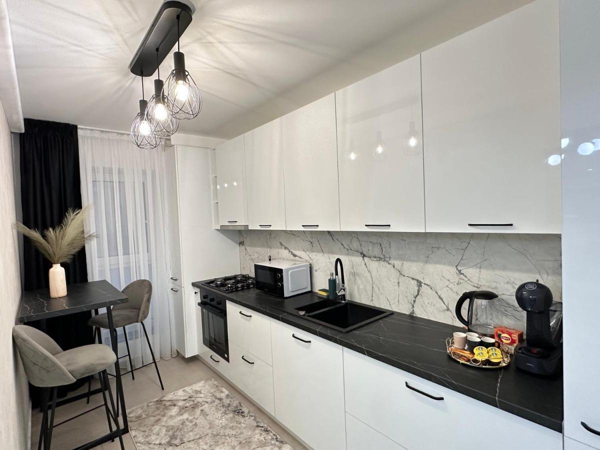 Urban Luxury Flats - Cozy Apartments At Coresi Mall #Brasov Bagian luar foto