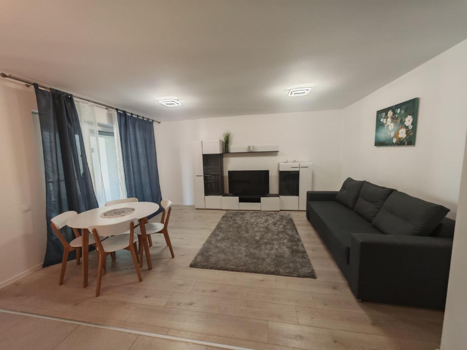 Urban Luxury Flats - Cozy Apartments At Coresi Mall #Brasov Bagian luar foto